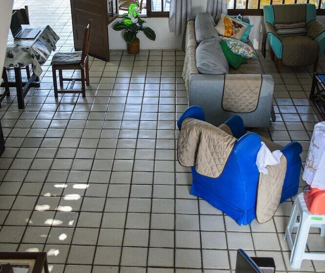 Porto Paraiso Hostel