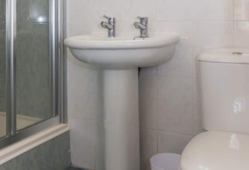 הוסטל The Bull Inn