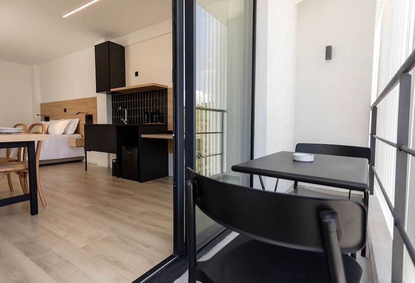 Alinea Urban Saripolou Square