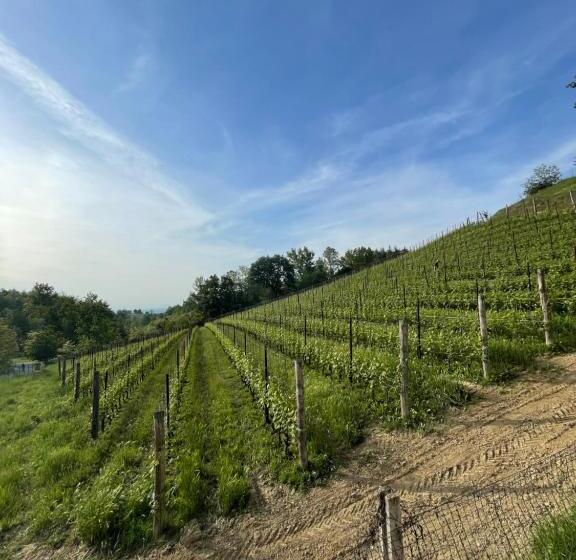 민박 Al Laghetto La Morra