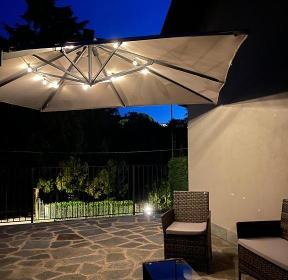 민박 Al Laghetto La Morra