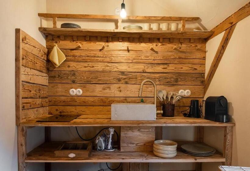 ベッドアンドブレックファースト Gut Leben Landresort