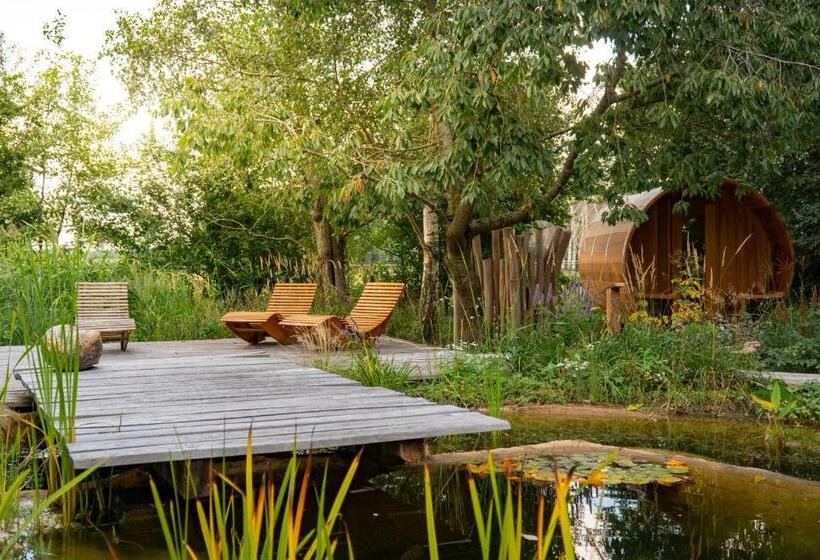 ベッドアンドブレックファースト Gut Leben Landresort