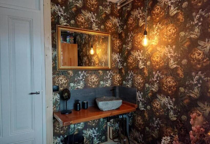 住宿加早餐  Sweetlake