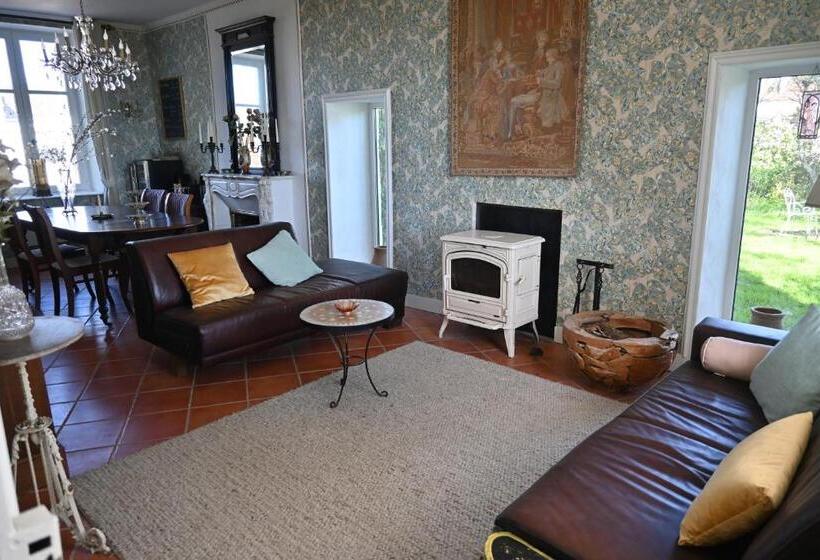 住宿加早餐  Villa Champallement