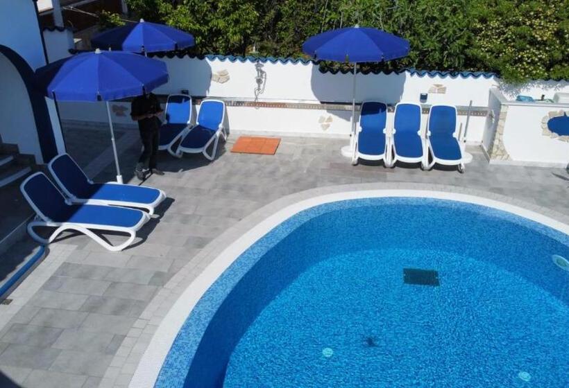 住宿加早餐  Villa Ludo A Zambrone Tropea