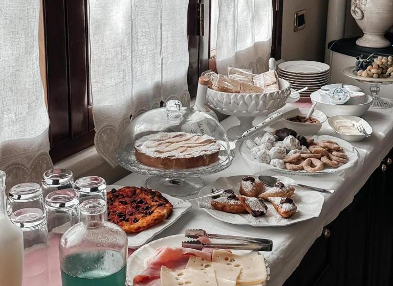 مبيت وإفطار Villa Mariella