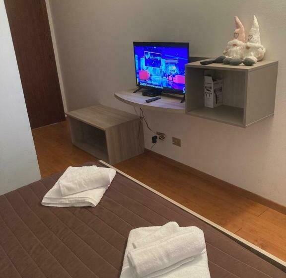 ホテル Albergo Ristorante Lis Aganis