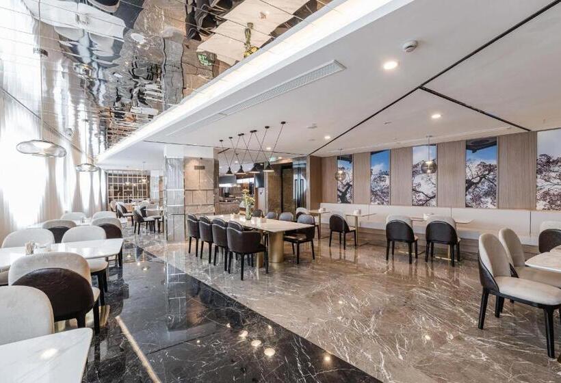 Atour Hotel Ningbo Xiangshan People S Square