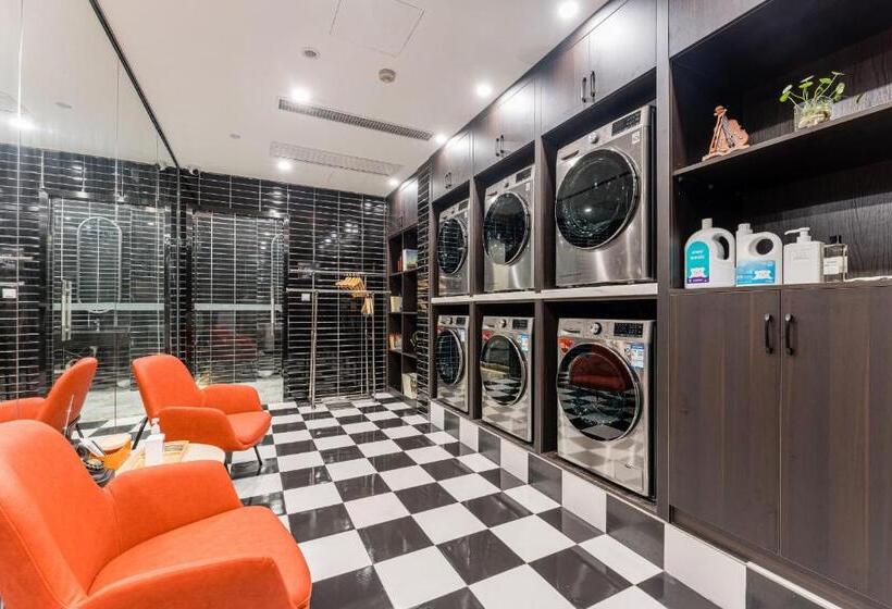 Atour Hotel Shaoxing Jinghu City Hall Basketball Theme