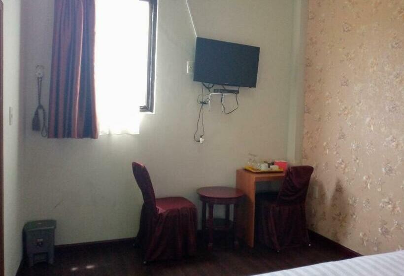 ホテル Belangi Syariah Taakengon Mitra Reddoorz