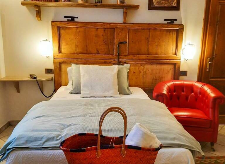 Boutique Hotel Fox S Inn