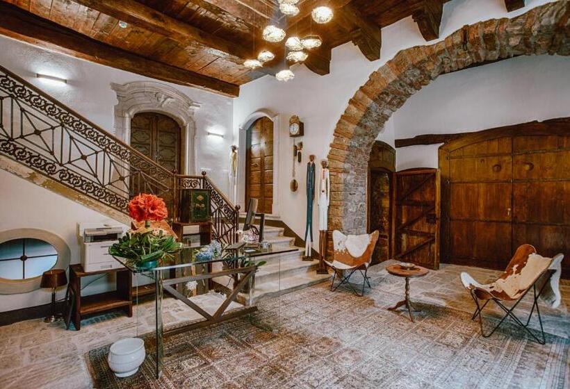 هتل Dimora Storica Giorni Resort & Spa