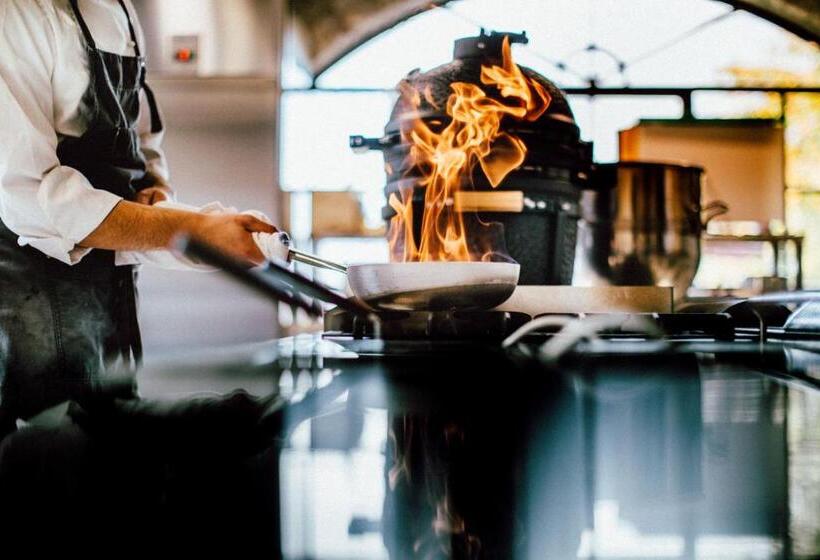 هتل Dimora Storica Giorni Resort & Spa