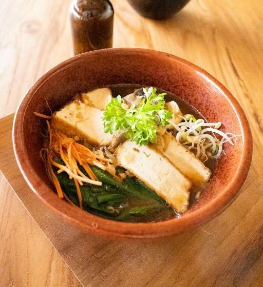 בית מלון כפרי Dome Lombok