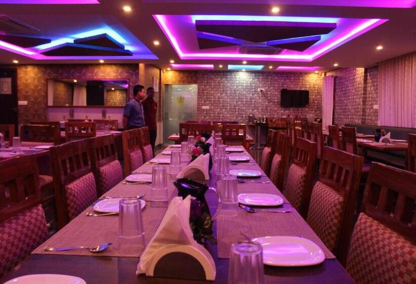 בית מלון כפרי Golden Pride