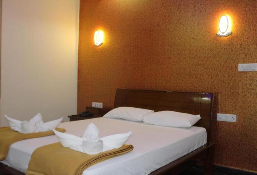 בית מלון כפרי Golden Pride