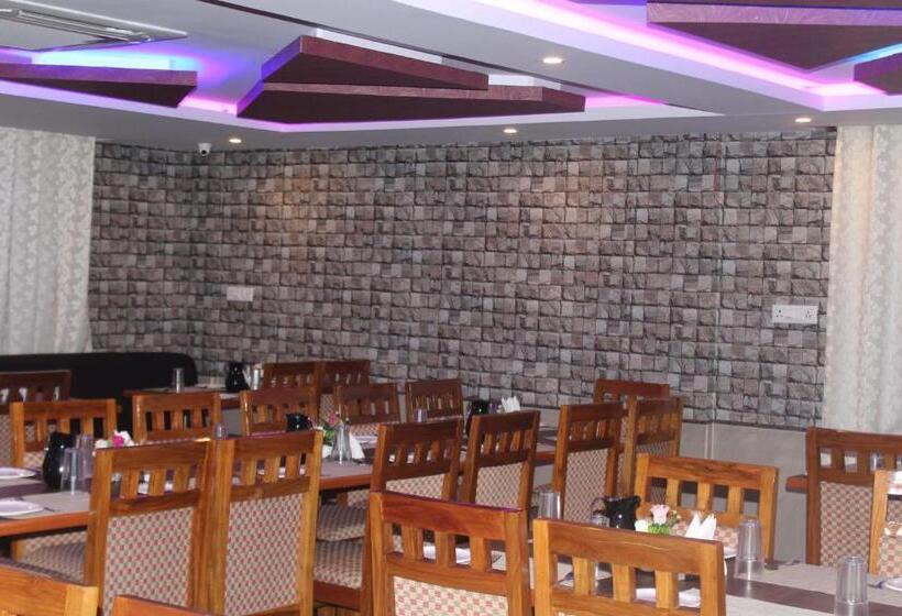 בית מלון כפרי Golden Pride