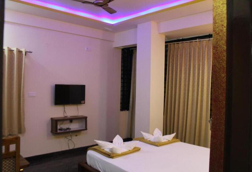 בית מלון כפרי Golden Pride