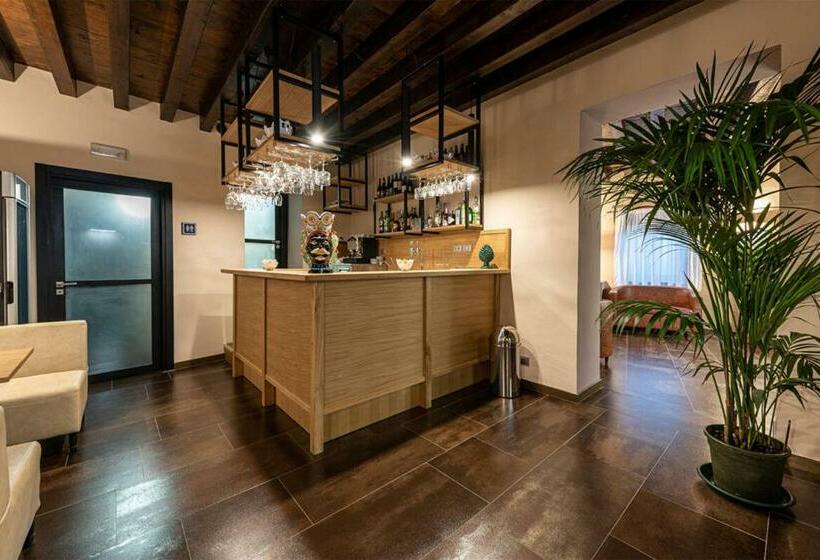 酒店 Gratteri Resort