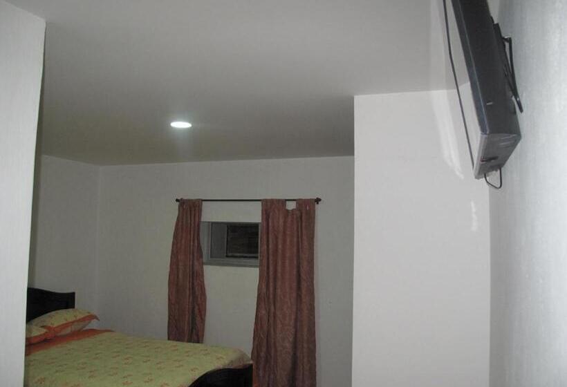 فندق Hostal El Rio