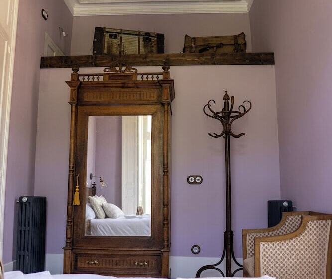 هتل La Venta De Miyares   Casa De Indianos