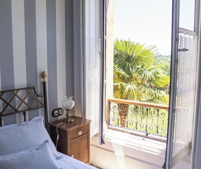 هتل La Venta De Miyares   Casa De Indianos