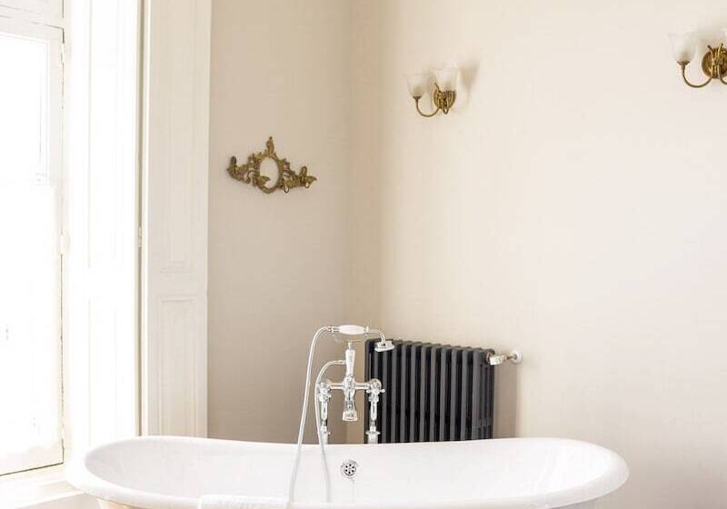 هتل La Venta De Miyares   Casa De Indianos