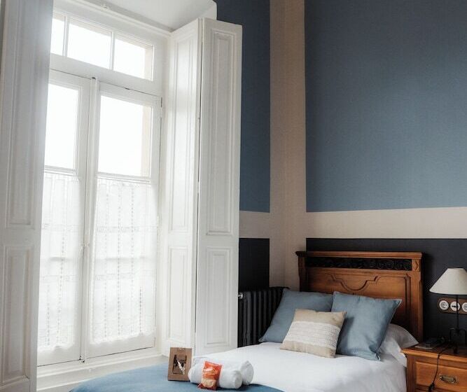 هتل La Venta De Miyares   Casa De Indianos