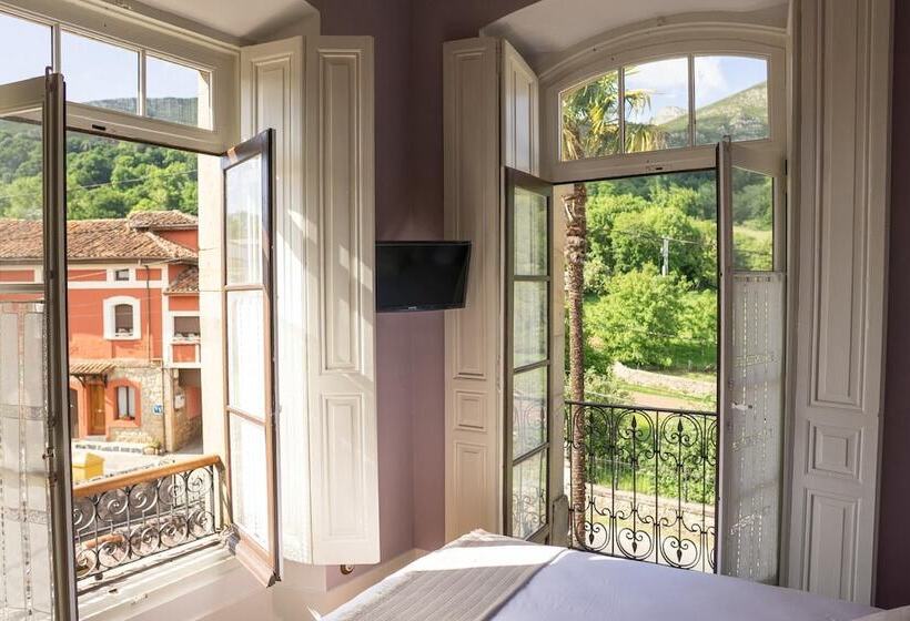 هتل La Venta De Miyares   Casa De Indianos