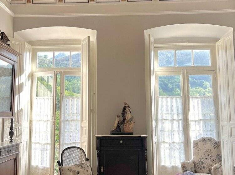 هتل La Venta De Miyares   Casa De Indianos