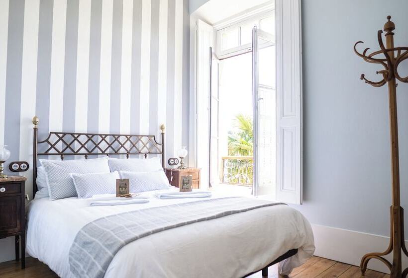 هتل La Venta De Miyares   Casa De Indianos