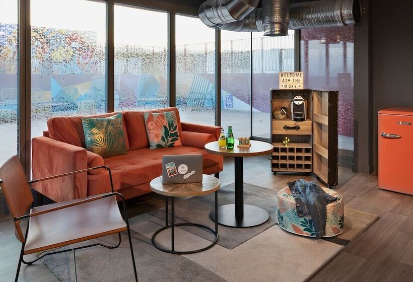 فندق Moxy La Ciotat