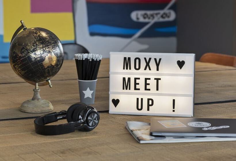 فندق Moxy La Ciotat