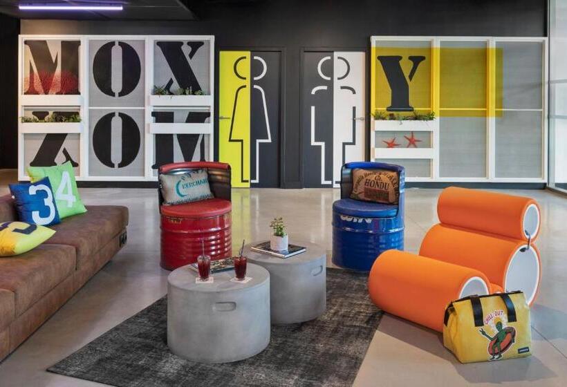 فندق Moxy La Ciotat