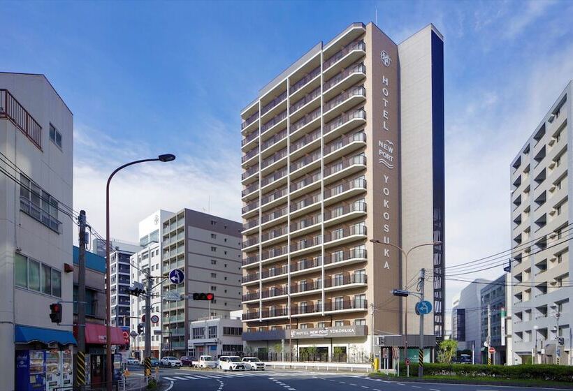Otel New Port Yokosuka