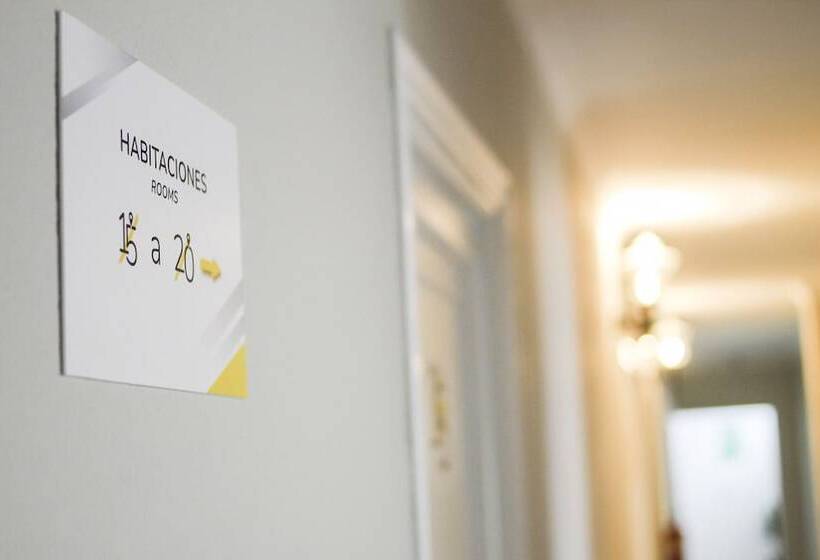 هتل Vía Sevilla   Cádiz By Ma 22 Puntos