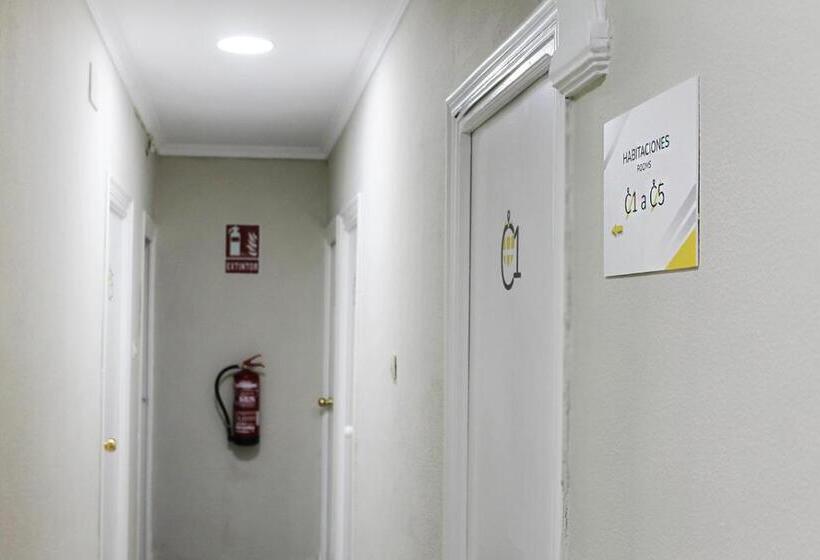 هتل Vía Sevilla   Cádiz By Ma 22 Puntos