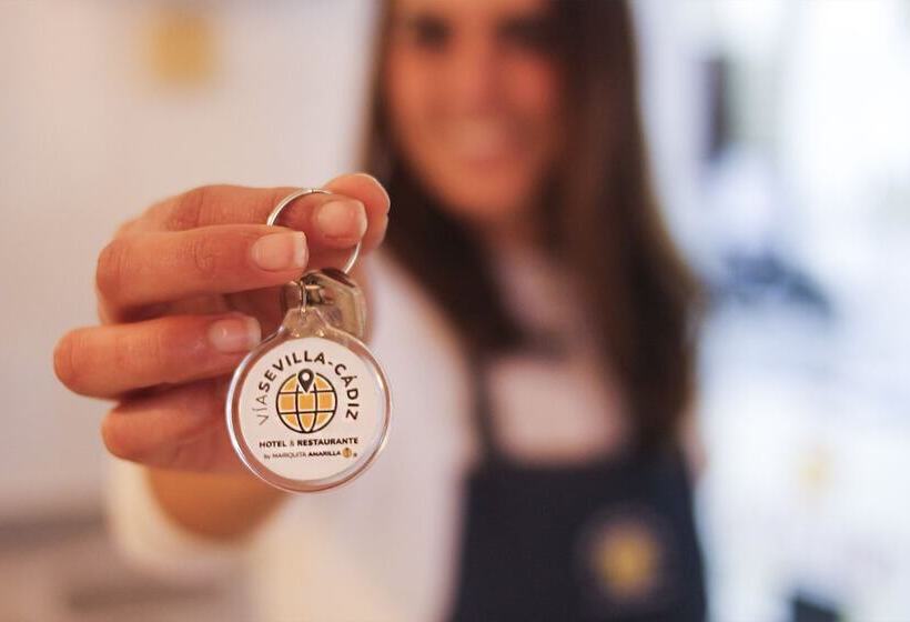 هتل Vía Sevilla   Cádiz By Ma 22 Puntos