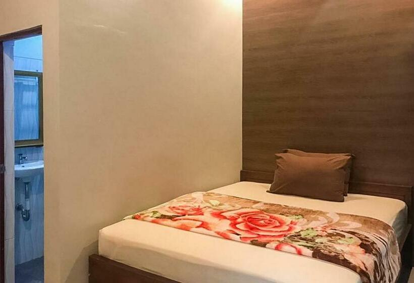 Пансион Grafita House Redpartner