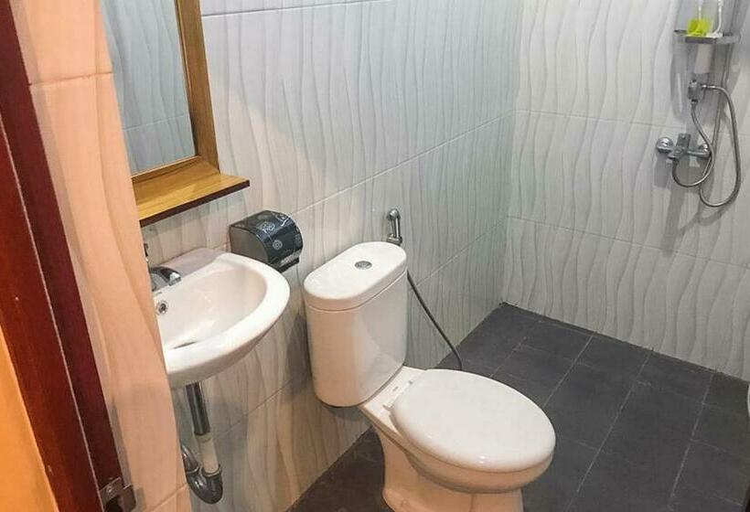 Пансион Grafita House Redpartner