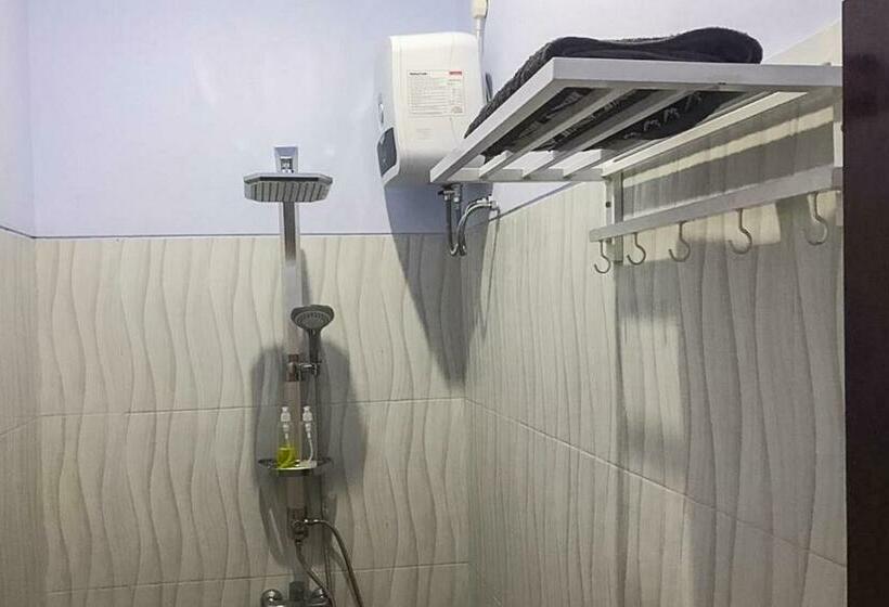 Пансион Grafita House Redpartner