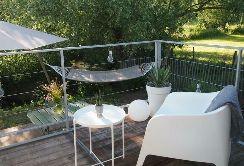 פנסיון La Roulotte