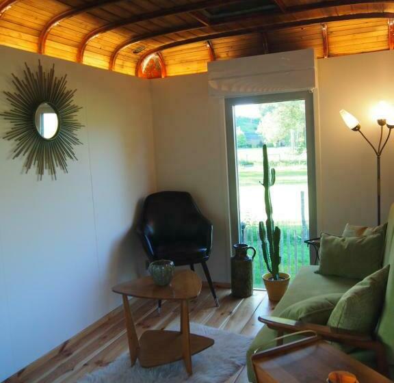 ペンション La Roulotte