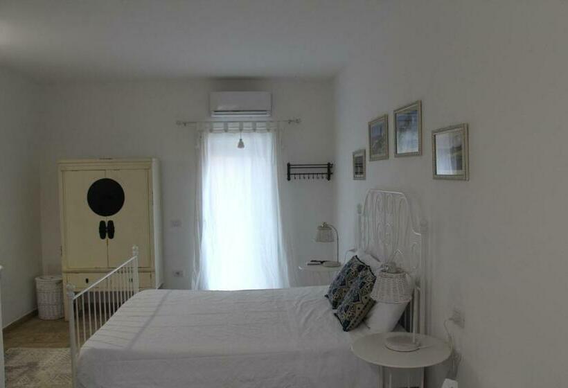 Pensionat Monti Russu Natural Guest House