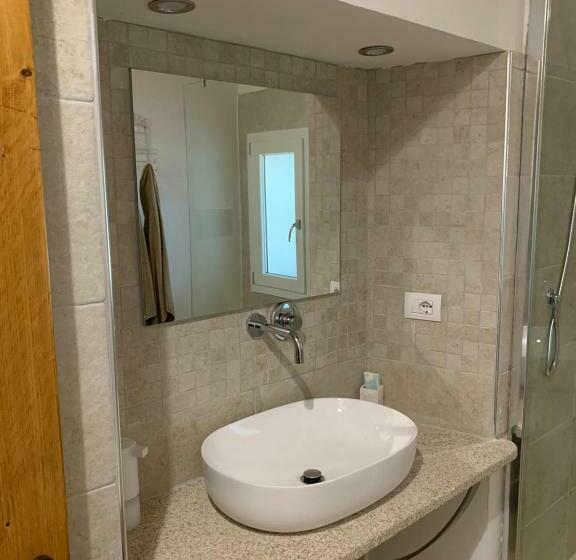 Pensionat Monti Russu Natural Guest House