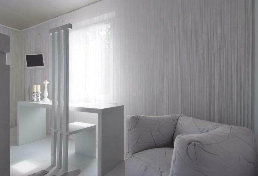 פנסיון San Goro 1