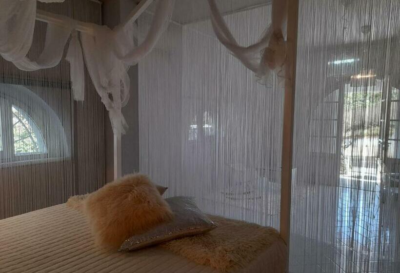 פנסיון San Goro 1