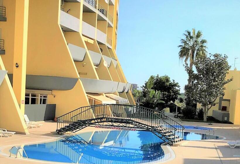 Пансион Sun & Sea, Meia Praia