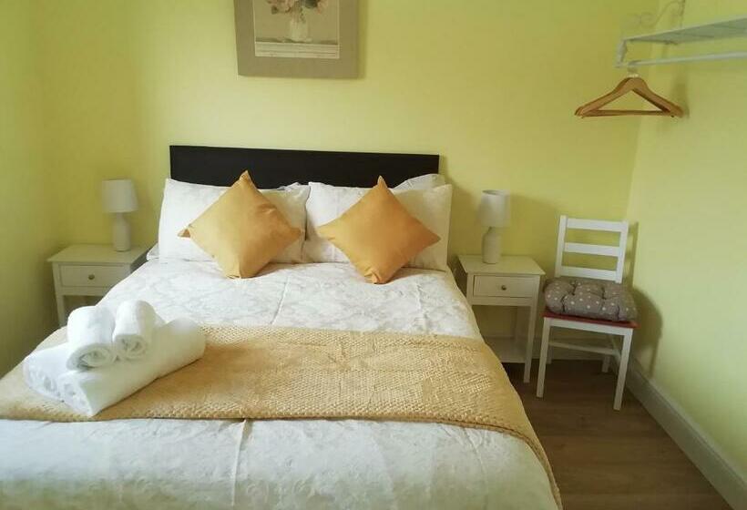 פנסיון Wilma S Guest House